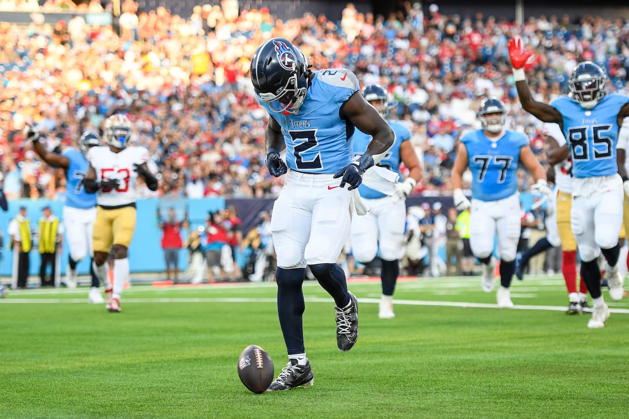 7 Fantasy Football Running Backs Primed to Break Out in 2024 4for4